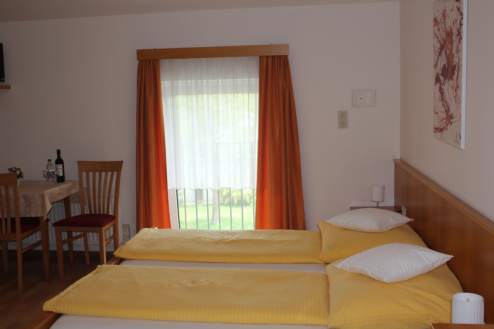 Gästezimmer Bett